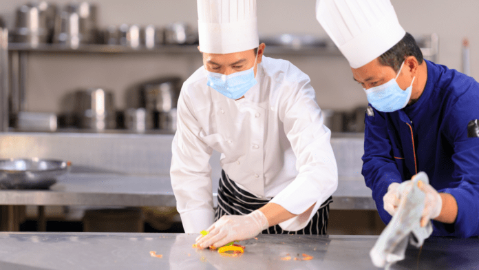 Ajudante de Cozinha Dom Atacadista rj